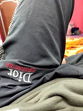 Snapshot of mannu11223 chatting on 12.05.25 mannu11223 online show from 12.05.25