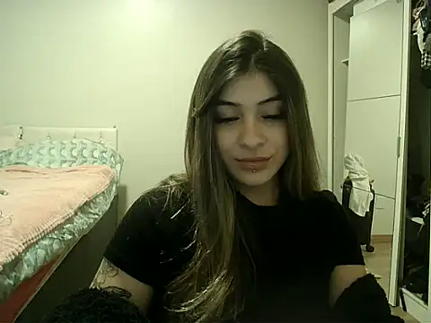 Becca B online show from 05.17.26