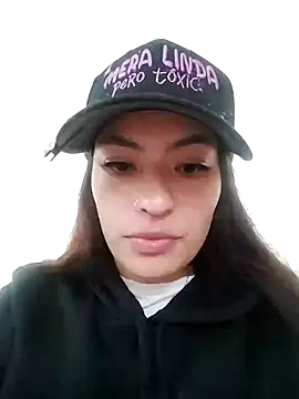 Adarha Ramirez online show from 11.28.25