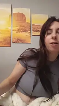 LadyFreyna online show from 05.17.26