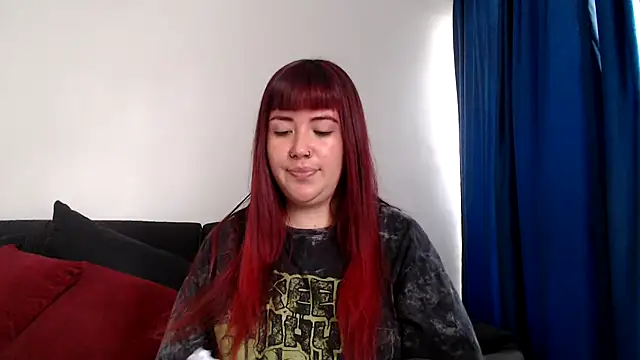 Snapshot of evilheart_69 chatting on 02.13.26 evilheart 69 online show from 02.13.26