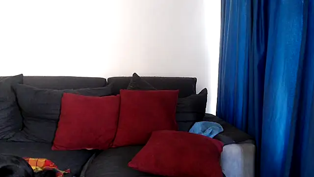 Snapshot of evilheart_69 chatting on 02.25.26 evilheart 69 online show from 02.25.26