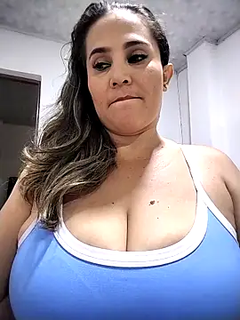 dayana2021 online show from 11.25.25