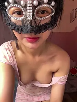 Snapshot of Mimi_love01 chatting on 10.08.25 Mimi love01 online show from 10.08.25