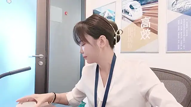 KKMM168 online show from 11.18.25