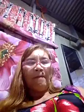 SexyHottMom online show from 10.18.25