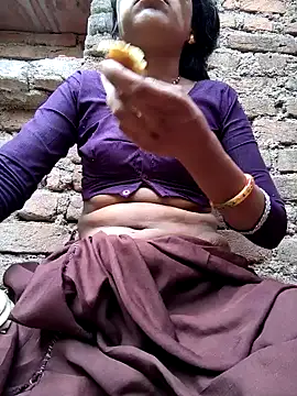 Snapshot of Sonam_mehta chatting on 06.23.26 Sonam mehta online show from 06.23.26