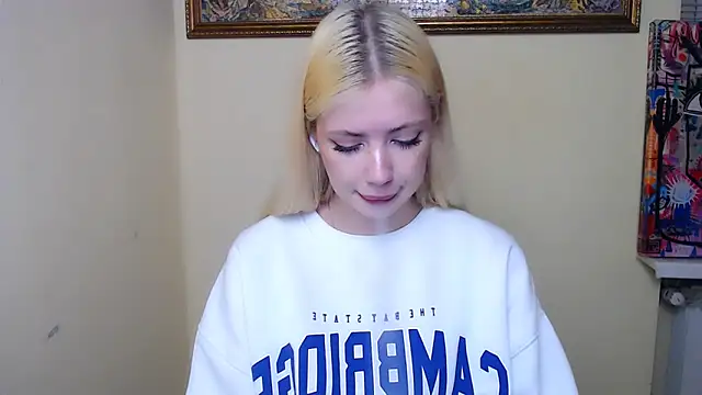 AliceHotty  online show from 04.10.26