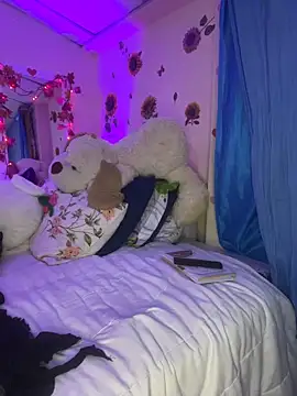 Snapshot of MiaRousexxx_ chatting on 11.23.25 MiaRousexxx online show from 11.23.25