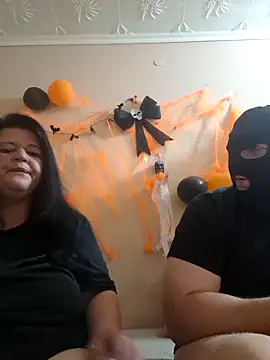 Snapshot of BlacReign chatting on 10.25.25 BlacReign online show from 10.25.25