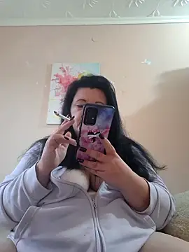 Snapshot of BlacReign chatting on 11.14.25 BlacReign online show from 11.14.25