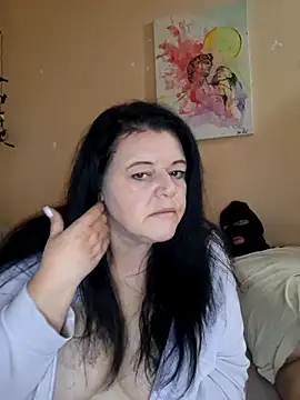 Snapshot of BlacReign chatting on 12.02.25 BlacReign online show from 12.02.25