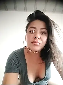 MiaWelkin online show from 09.24.25