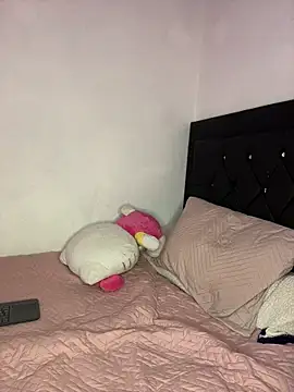 Snapshot of Sofia_Fiori chatting on 11.16.25 Sofia Fiori online show from 11.16.25