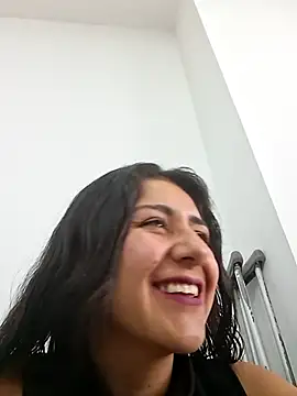 CAROLINE  07 online show from 12.03.25