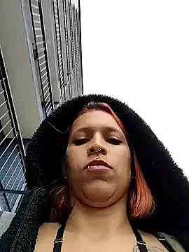 Zoe73  online show from 09.13.25