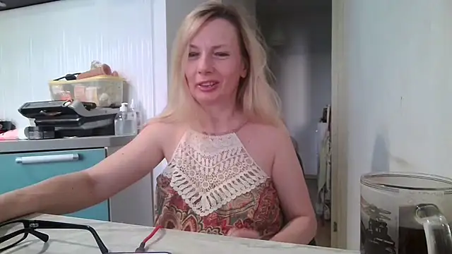 Sweetmurrr online show from 06.26.26