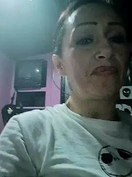 Snapshot of Dirtywhitebitch5150 chatting on 11.29.25 Dirtywhitebitch5150 online show from 11.29.25