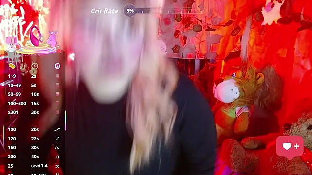 Snapshot of caro_lina20 chatting on 10.24.25 caro lina20 online show from 10.24.25