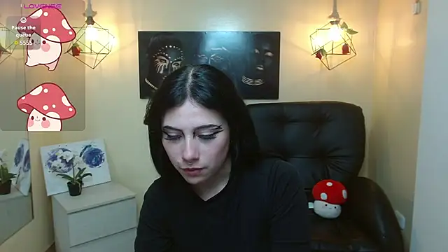 Snapshot of agarycus_ chatting on 10.03.25 agarycus online show from 10.03.25