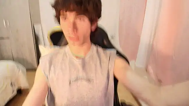 Nude Boy18 online show from 09.24.25