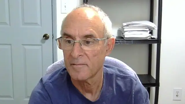 Snapshot of funone1999 chatting on 11.20.25 funone1999 online show from 11.20.25