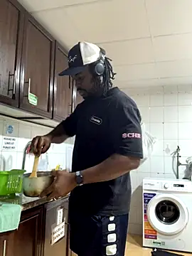 Snapshot of Jake_Chris chatting on 11.09.25 Jake Chris online show from 11.09.25