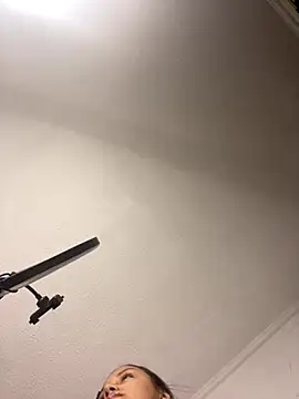 Snapshot of lunita_sweet5 chatting on 10.25.25 lunita sweet5 online show from 10.25.25