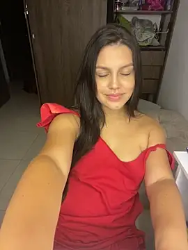 Snapshot of lunita_sweet5 chatting on 12.02.25 lunita sweet5 online show from 12.02.25