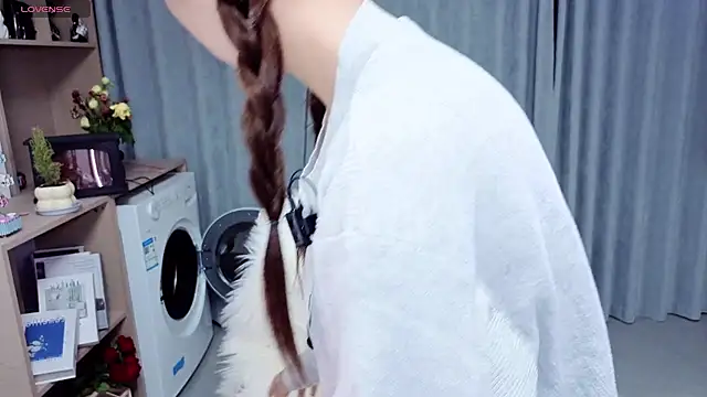 Snapshot of karina0703 chatting on 09.23.25 karina0703 online show from 09.23.25