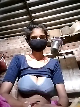 Joshi Love143 online show from 11.05.25