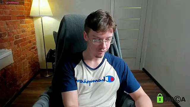 Harm Dick online show from 12.21.25