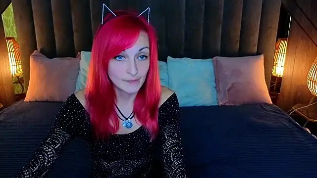 BrandyBloom online show from 11.08.25