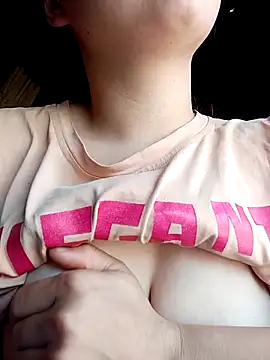 XoiXoi232 online show from 04.10.26