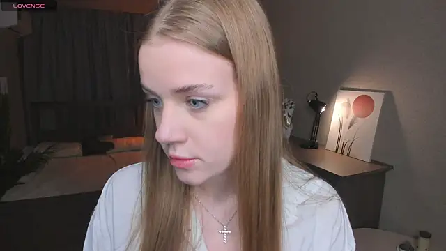 OdellaFrake online show from 12.03.25