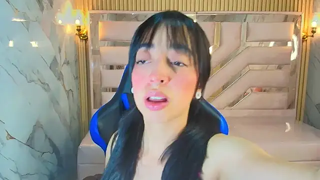 zoe r  online show from 09.21.25