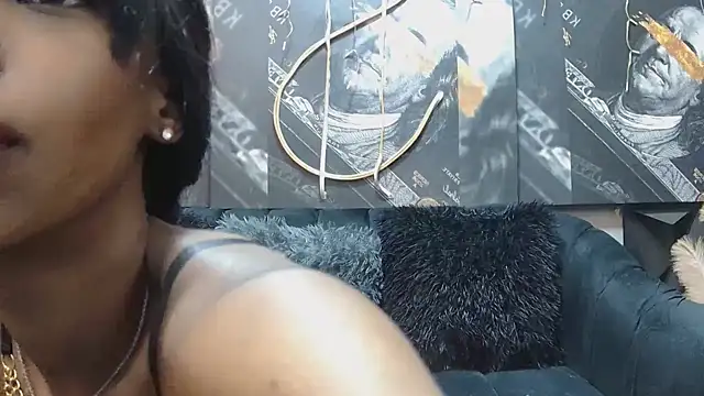 Lilmisbaddyxxx online show from 05.25.26