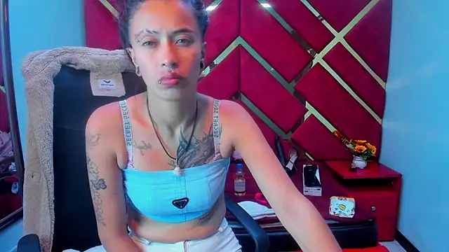 Snapshot of Kataleya_Luck chatting on 12.19.25 Kataleya Luck online show from 12.19.25