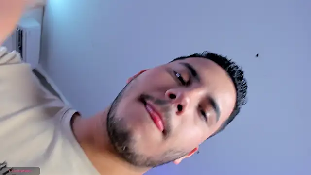 Axel grey  online show from 04.05.26