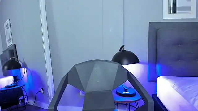 Tylerffoxx online show from 11.06.25