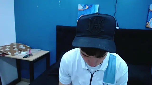 Jheampiiero online show from 11.10.25