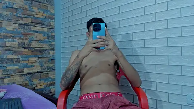 Sexvergon 26 online show from 11.14.25