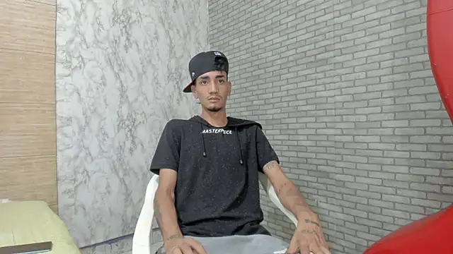 Sexvergon 26 online show from 11.17.25