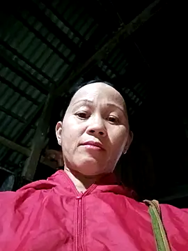 MaiHoa69 online show from 10.22.25