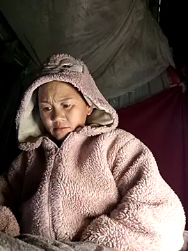 Snapshot of MaiHoa69 chatting on 03.12.26 MaiHoa69 online show from 03.12.26