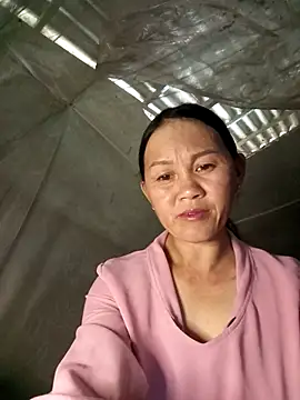 Snapshot of MaiHoa69 chatting on 04.14.26 MaiHoa69 online show from 04.14.26