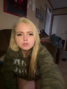 JuicyExxxperience online show from 02.07.26