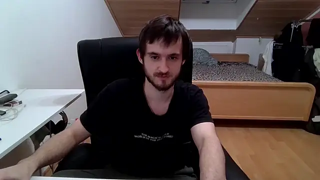 Snapshot of Bez3ybik chatting on 12.15.25 Bez3ybik online show from 12.15.25