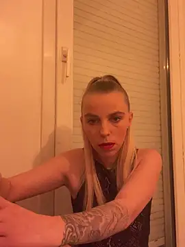 BrumeLove online show from 04.12.26