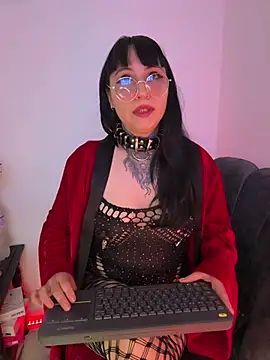 Ravenna666  online show from 04.16.26